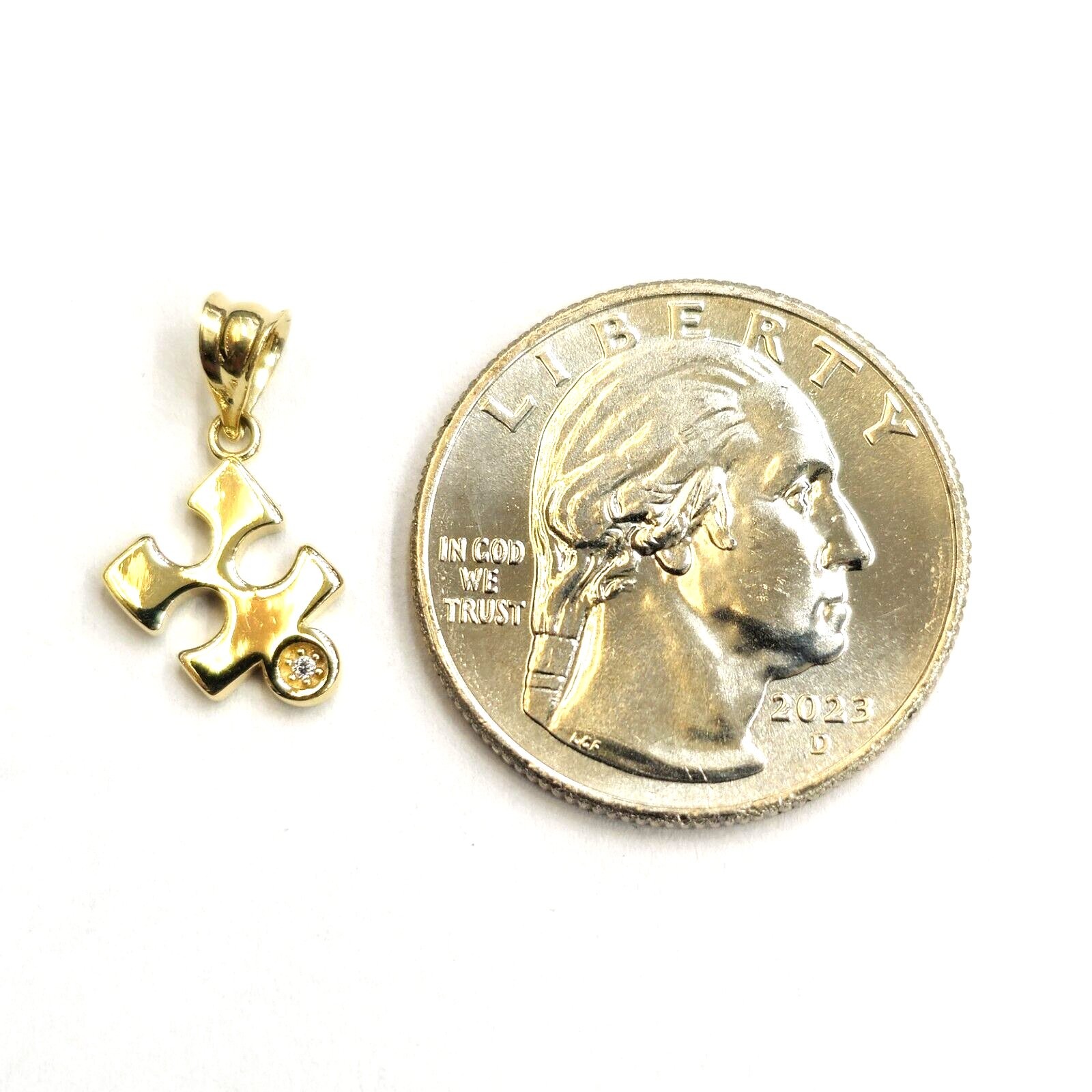 14k yellow Gold Tiny puzzle piece Pendant charm unisex gift fine jewelry 0.8g