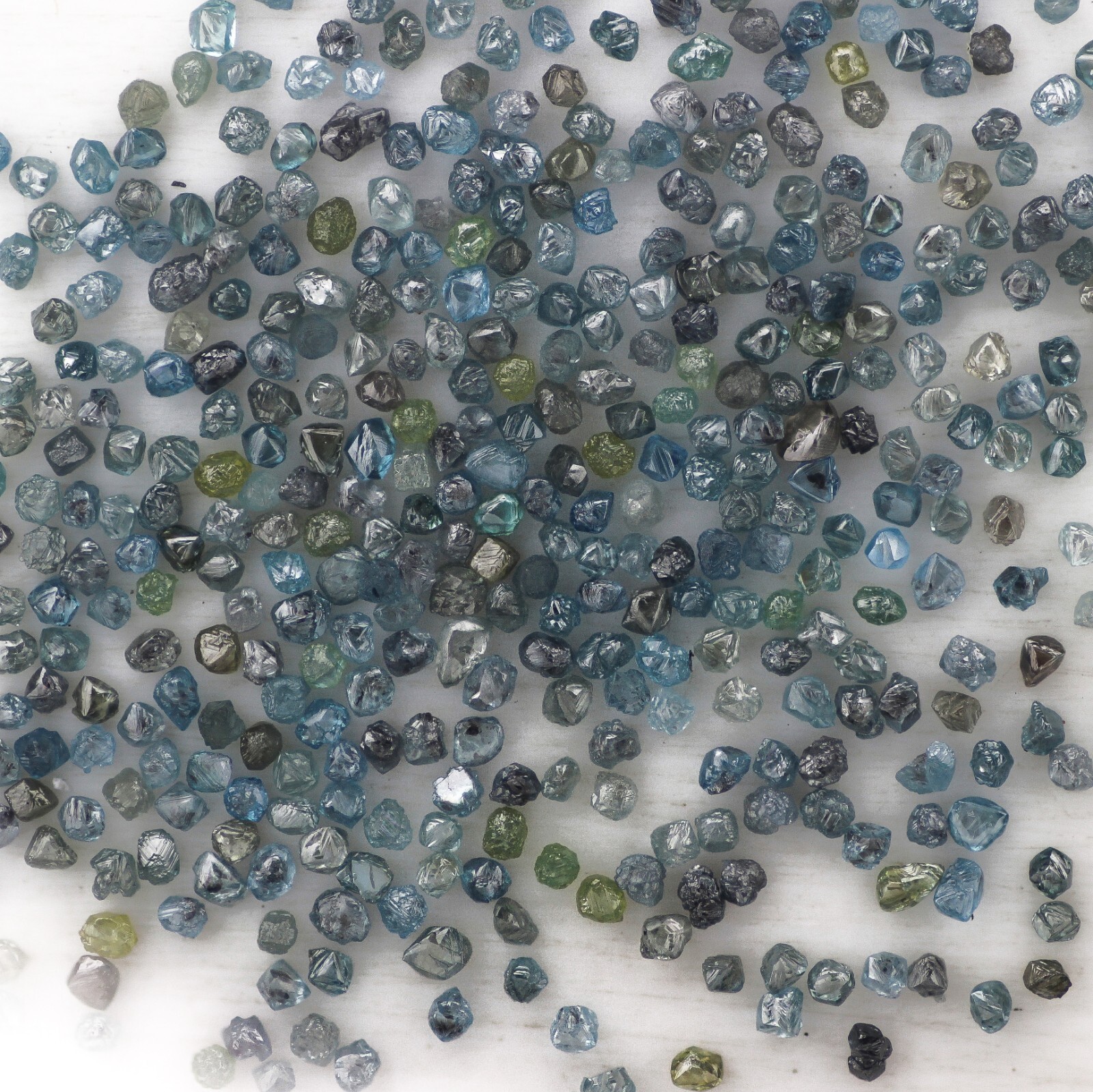 Blue Color Uncut Raw Loose Small Tiny Diamond 140Pcs 1.00Ctw Carat 0.80 – 1.00MM
