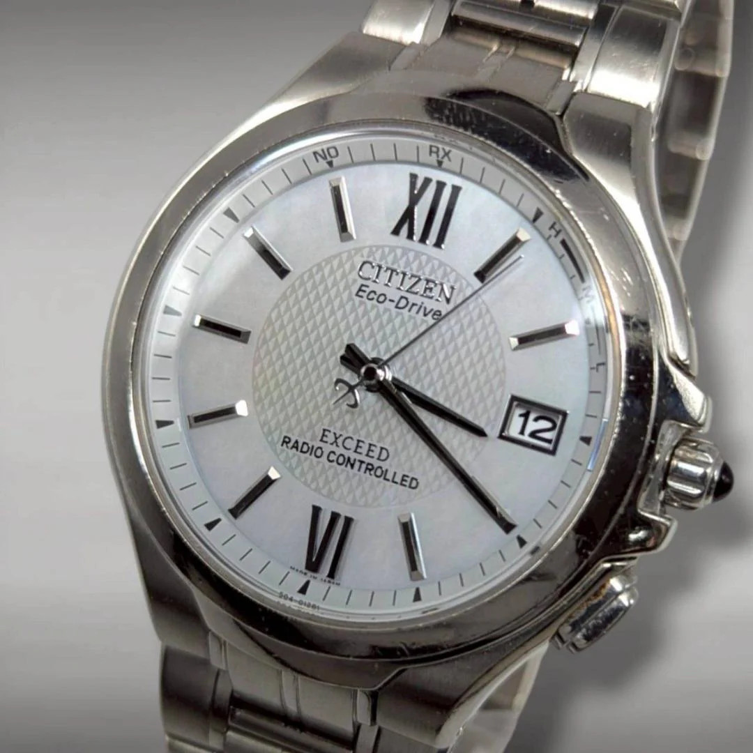 CITIZEN EXCEED H410-T003818 Mens Eco-Drive Radio SS Silver MOP Watch