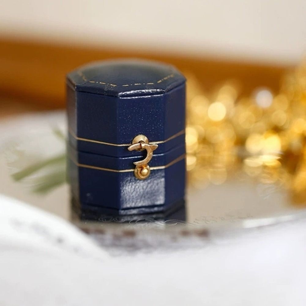 Luxury Vintage Leather Ring Boxes Engagement Wedding Ring Box Jewellery Case