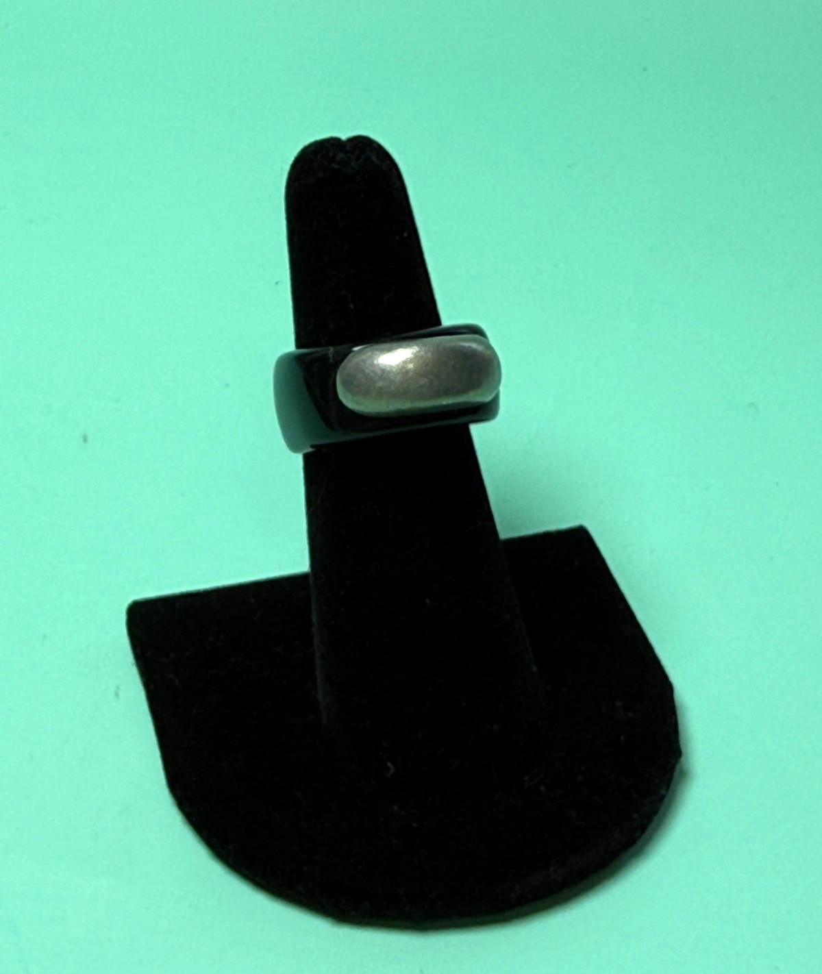1990s Designer Signed Pitaniello Boston Black Lucite Pewter Ring Sz 5 Modernist