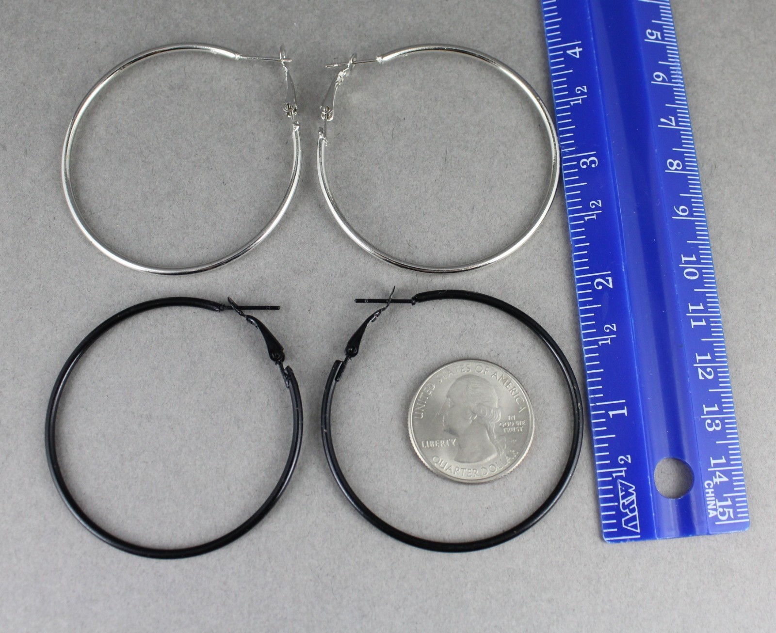 2 pair hoops earrings set hoop Black Silver leverback 1 7/8″ wide thin wire