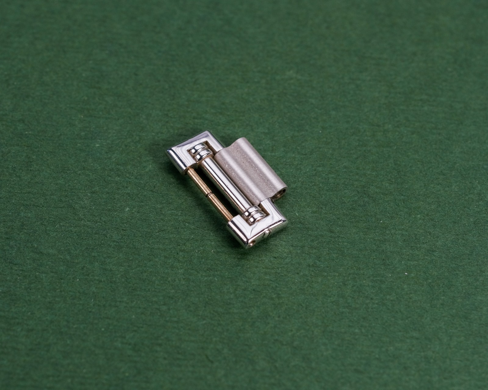 Authentic Piaget Dancer 16mm width 18k White Gold Link