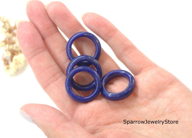 Handmade lapis lazuli ring Carved blue stone ring Minimalist jewelry Chakra ring