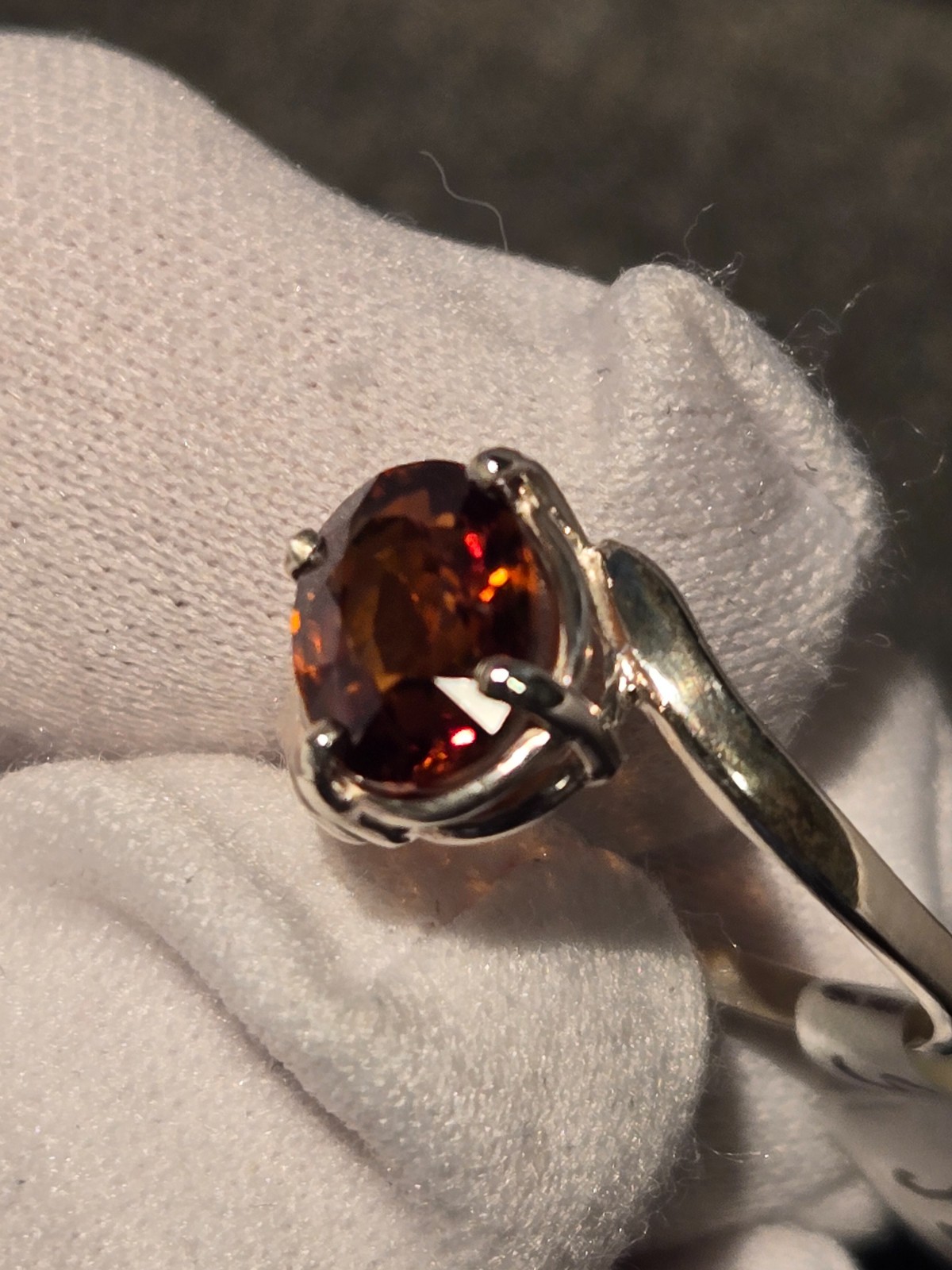 FINE IMPERIAL ZIRCON STERLING SILVER RING! 2.86CT, RICH COLOR, DEPTH, LUSTER!!