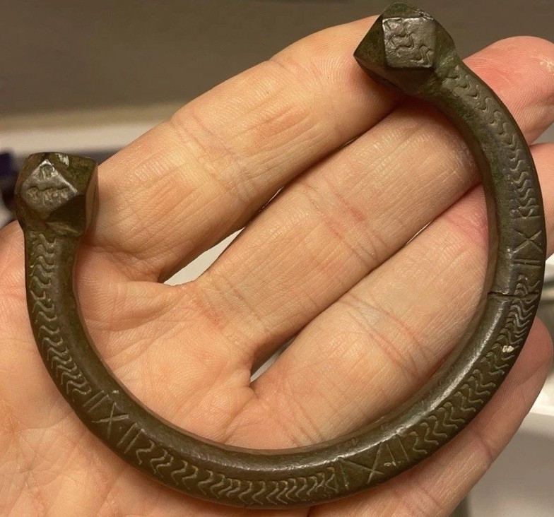 1 Rare Single Bedouin Yemeni Arabian Tribal Arm Cuff ANTIQUE Bracelet ANTIQUE
