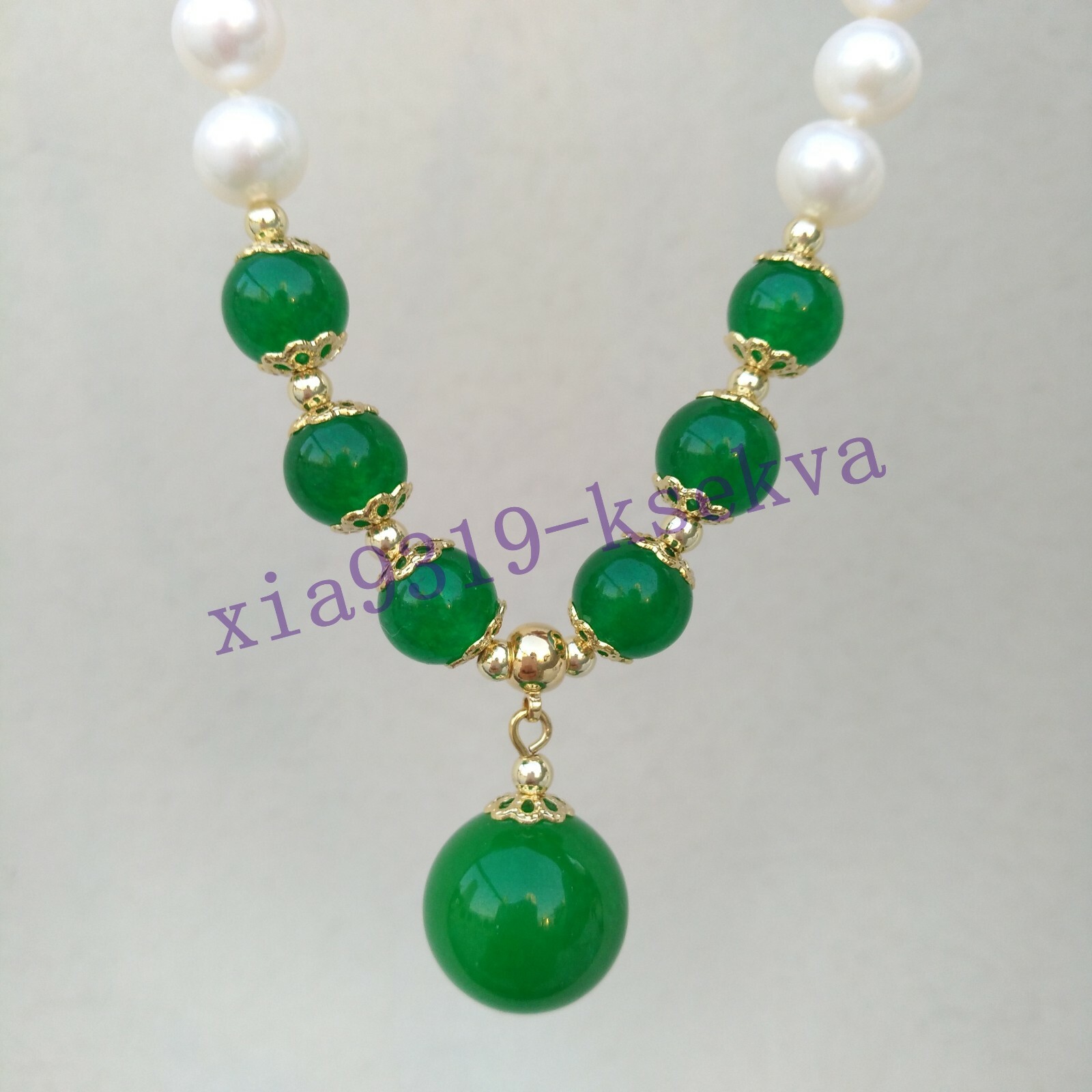 18in Pretty Akoya Round White Pearl + green jade Necklace Pendant 14k Gold P