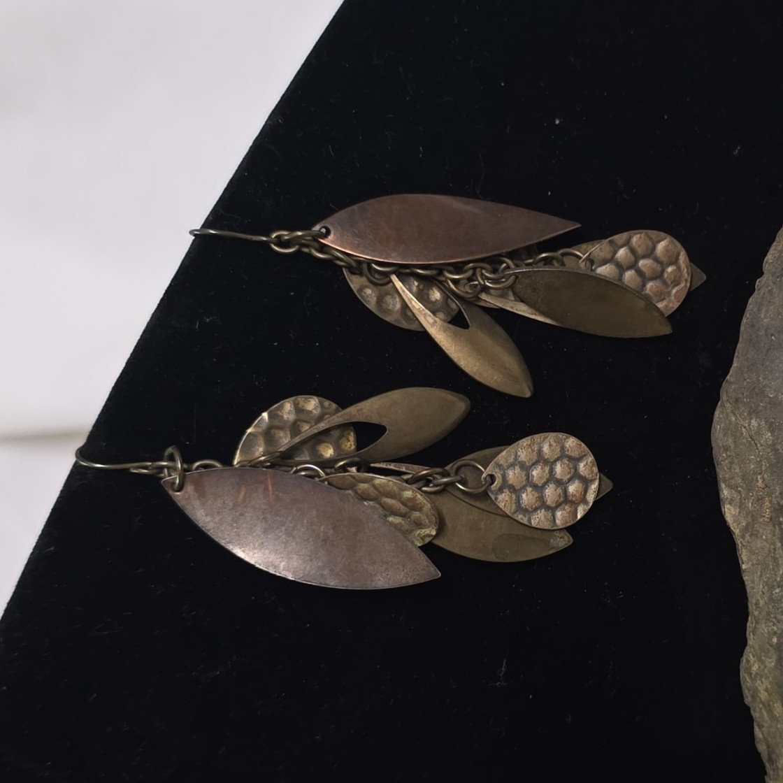 Bronze Tone Leaf Dangle/Drop Hook Earrings, No Stone Metal Pair