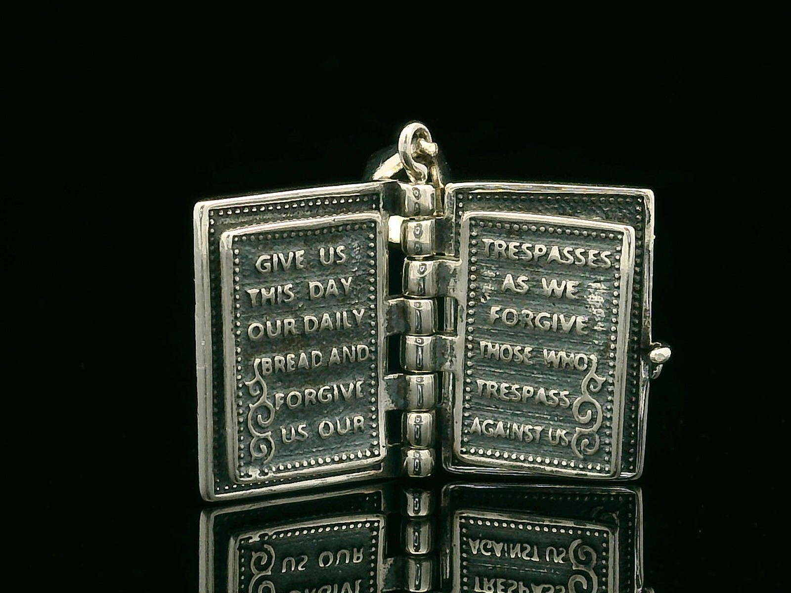 925 Sterling Silver Bible Necklace with The Lord’s Prayer