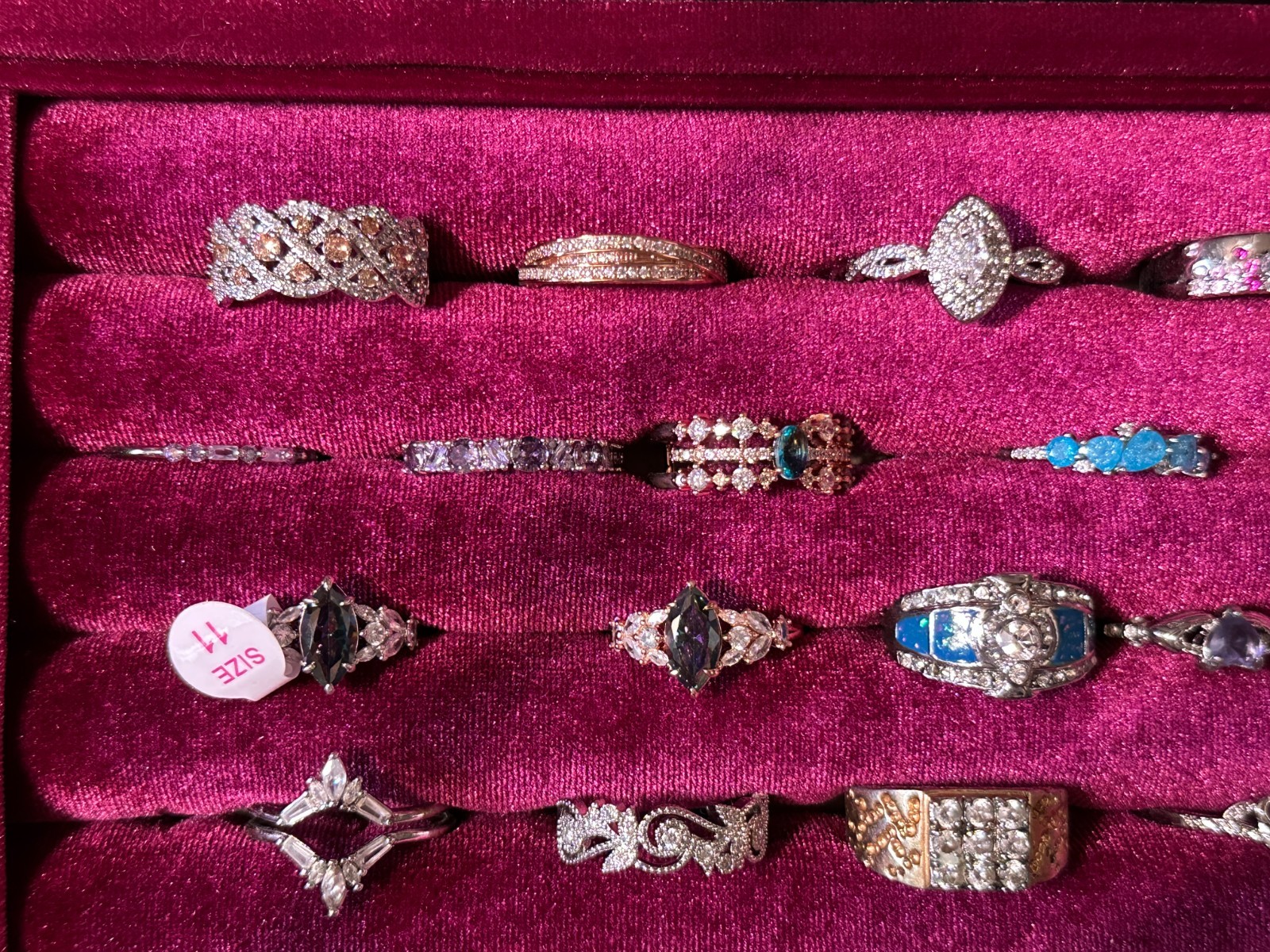 90+ Fashion Costume Jewelry Sparkly Rings-Size: 11 -New-Attention Performers!