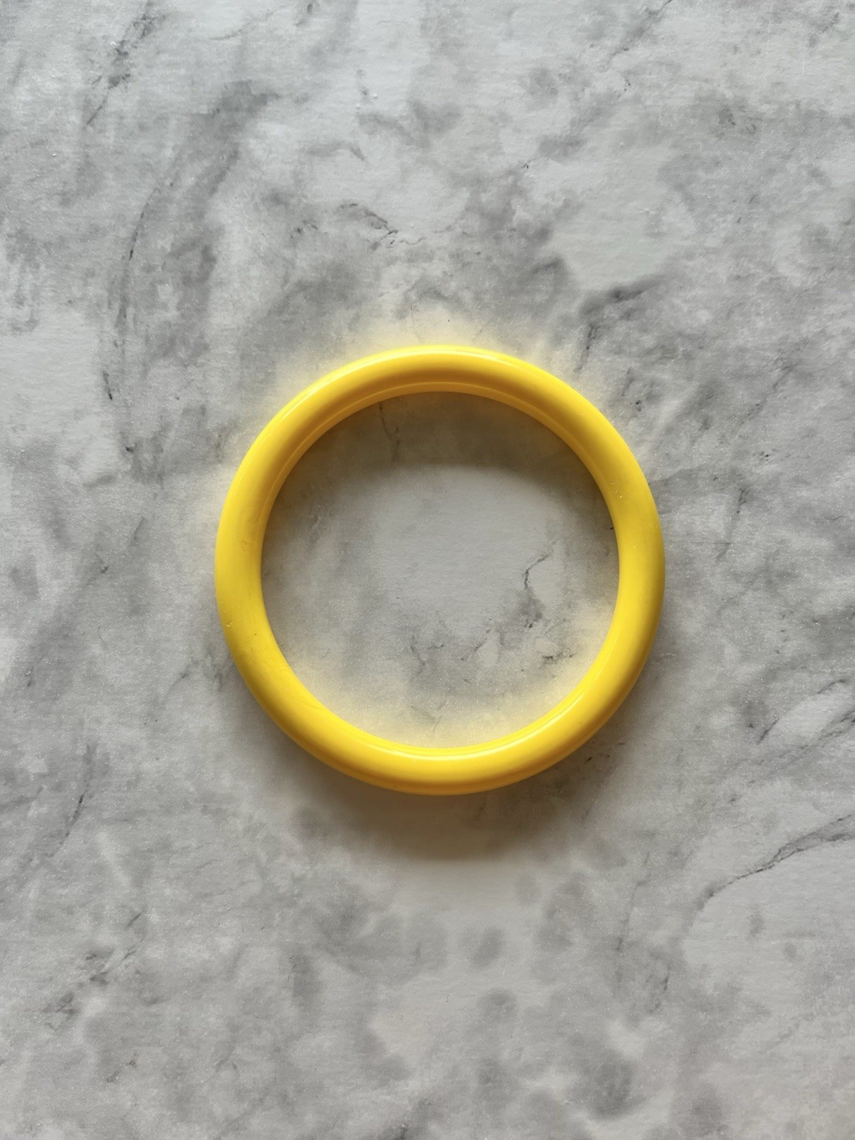 Vintage Yellow Pop Art Plastic Bangle Bracelet 80s Retro