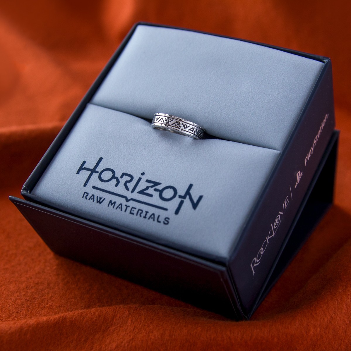 PlayStation X RockLove ‘Horizon Forbidden West’ Cauldron Spinner Ring – Size 8