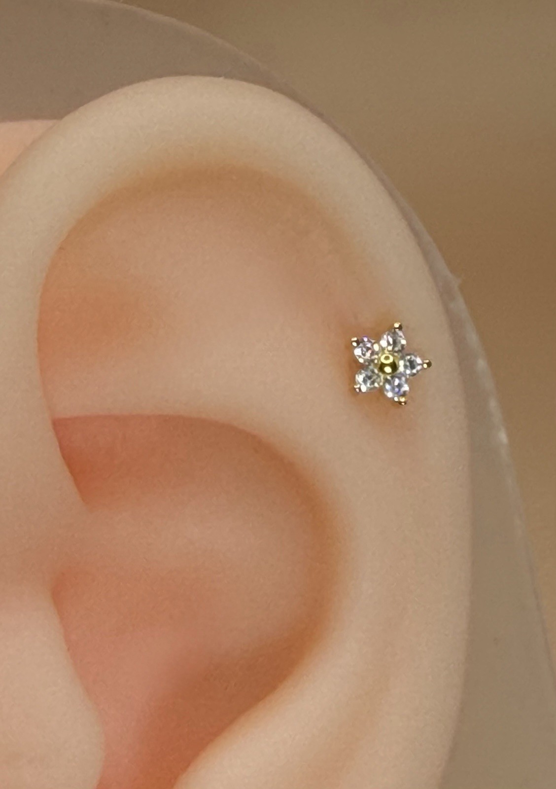 Sterling Silver 925 Cubic Zirconia Ear Threadless Flat Back Labret 16g 1.2mm