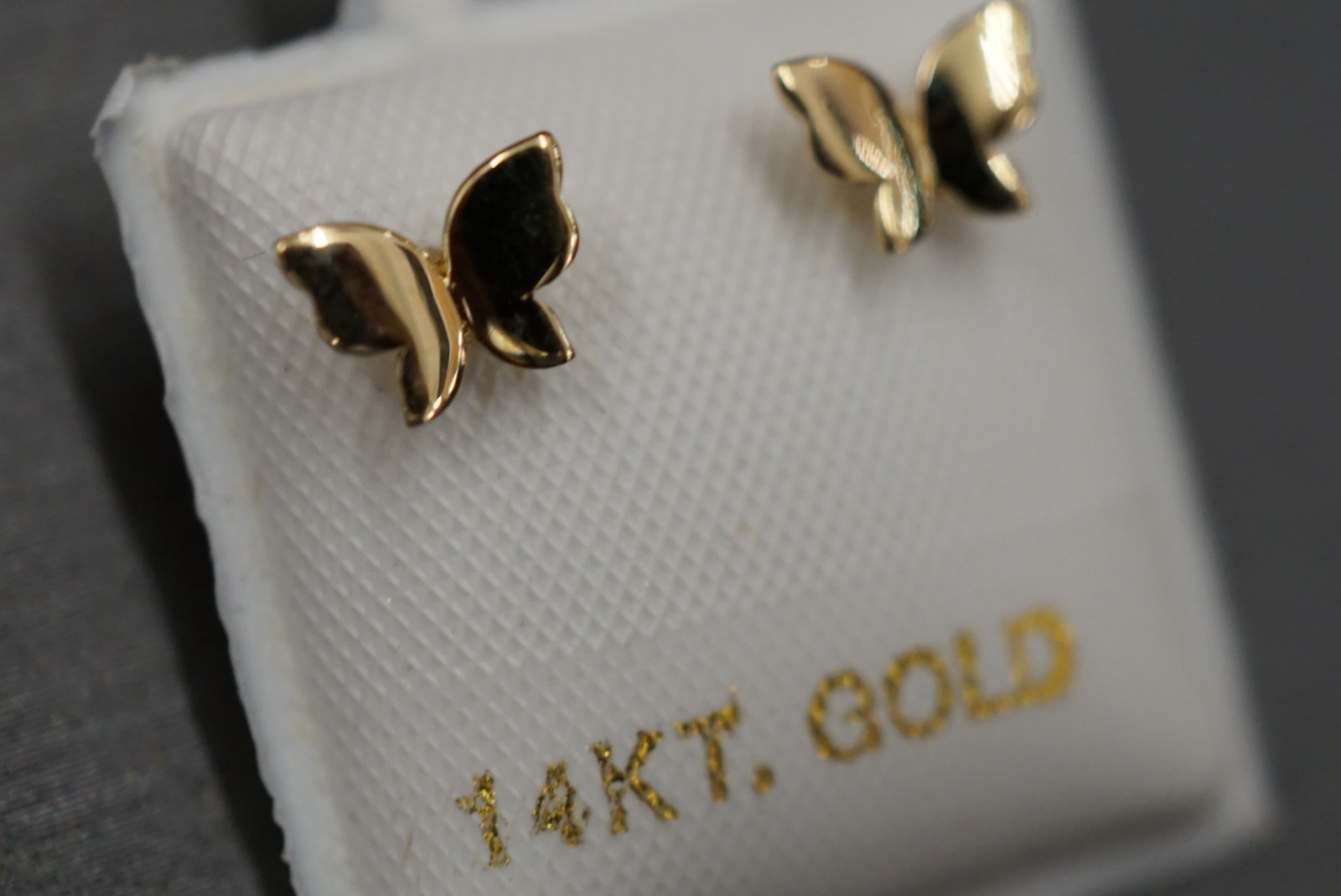 14K Solid Yellow Gold Women Children Polished Butterfly Screw Back Earring.