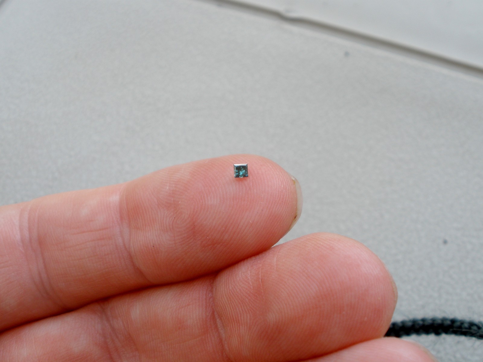 2.5mm Blue Princess Natural Diamond for Jewelry and Crafts