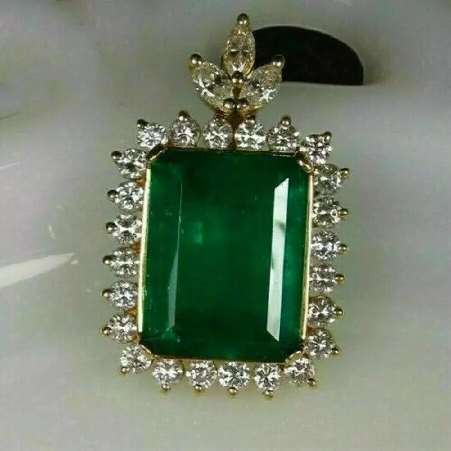 4.50Ct Emerald Cut Green Emerald Halo Diamond Pendant 14k Yellow Gold Finish