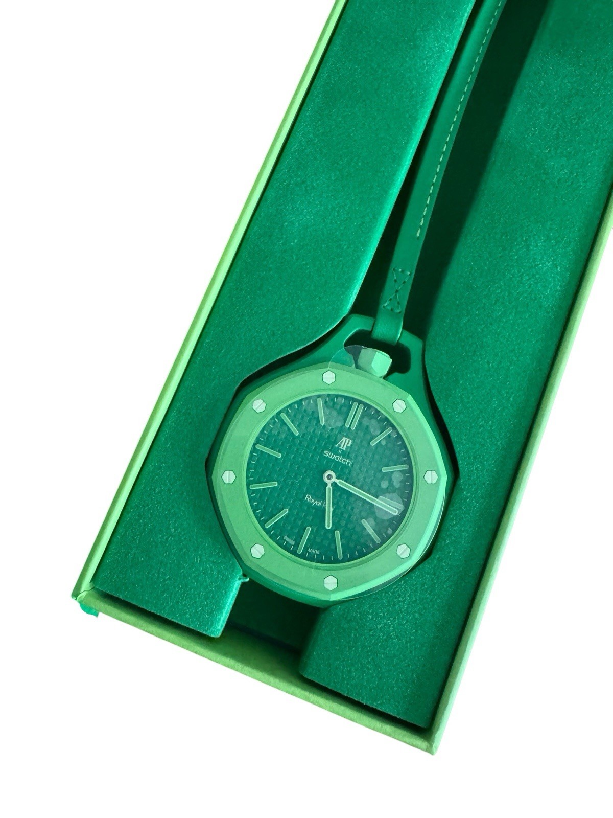Authentic New Swatch x Audemars Piguet AP Bioceramic Royal Pop Green In Hand