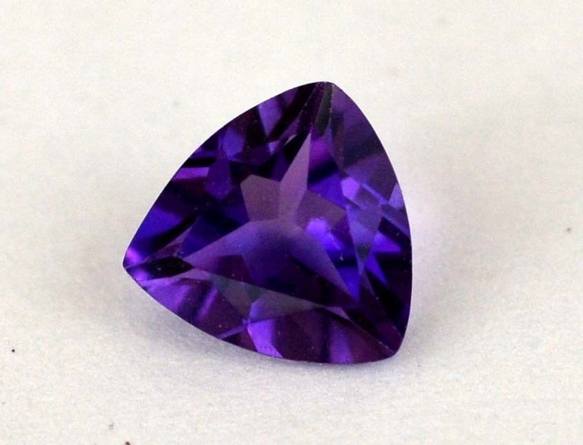 AMETHYST FLUORITE 14 MM TRILLION CUT ALL NATURAL