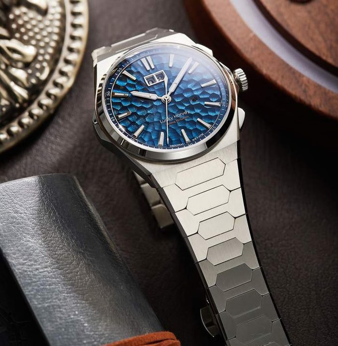Lucky Harvey Hammered Dial Chiming Automatic Watch Limited Edition 300pcs