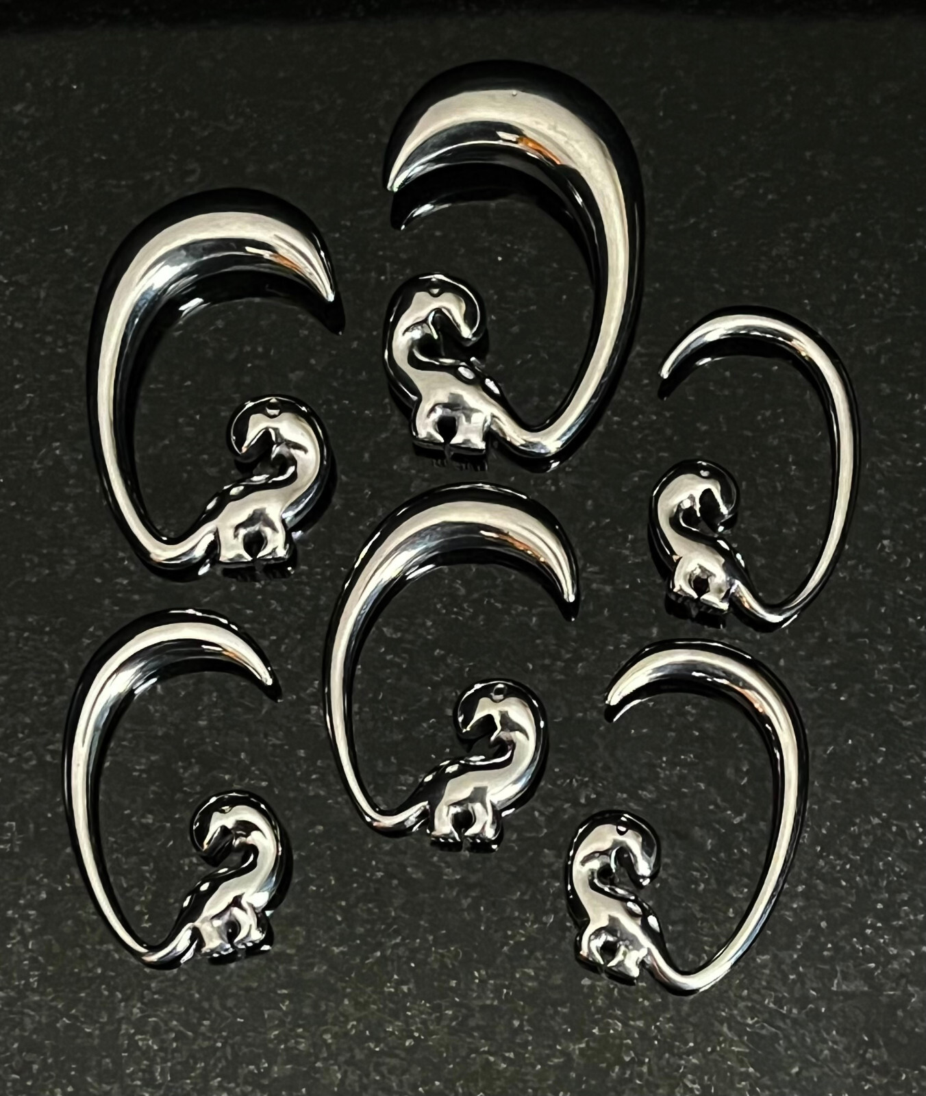 PAIR Surgical Steel Dinosaur Tapers Plugs Tunnels Gauges Guage Expander Hangers