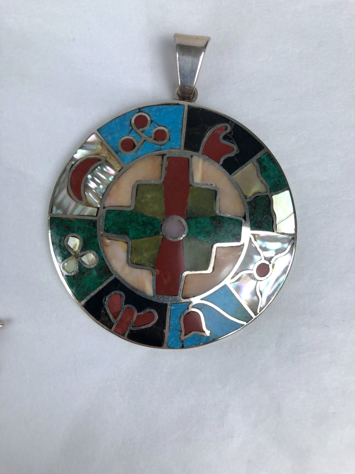 Mexico Peru 950 sterling silver inlaid stone Circle Chakana Pachamama pendant
