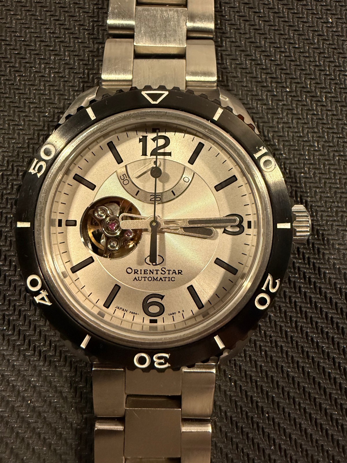Orient Star RE-AT0107S White Dial,Open Heart divers Automatic JDM – RK-AT0107S
