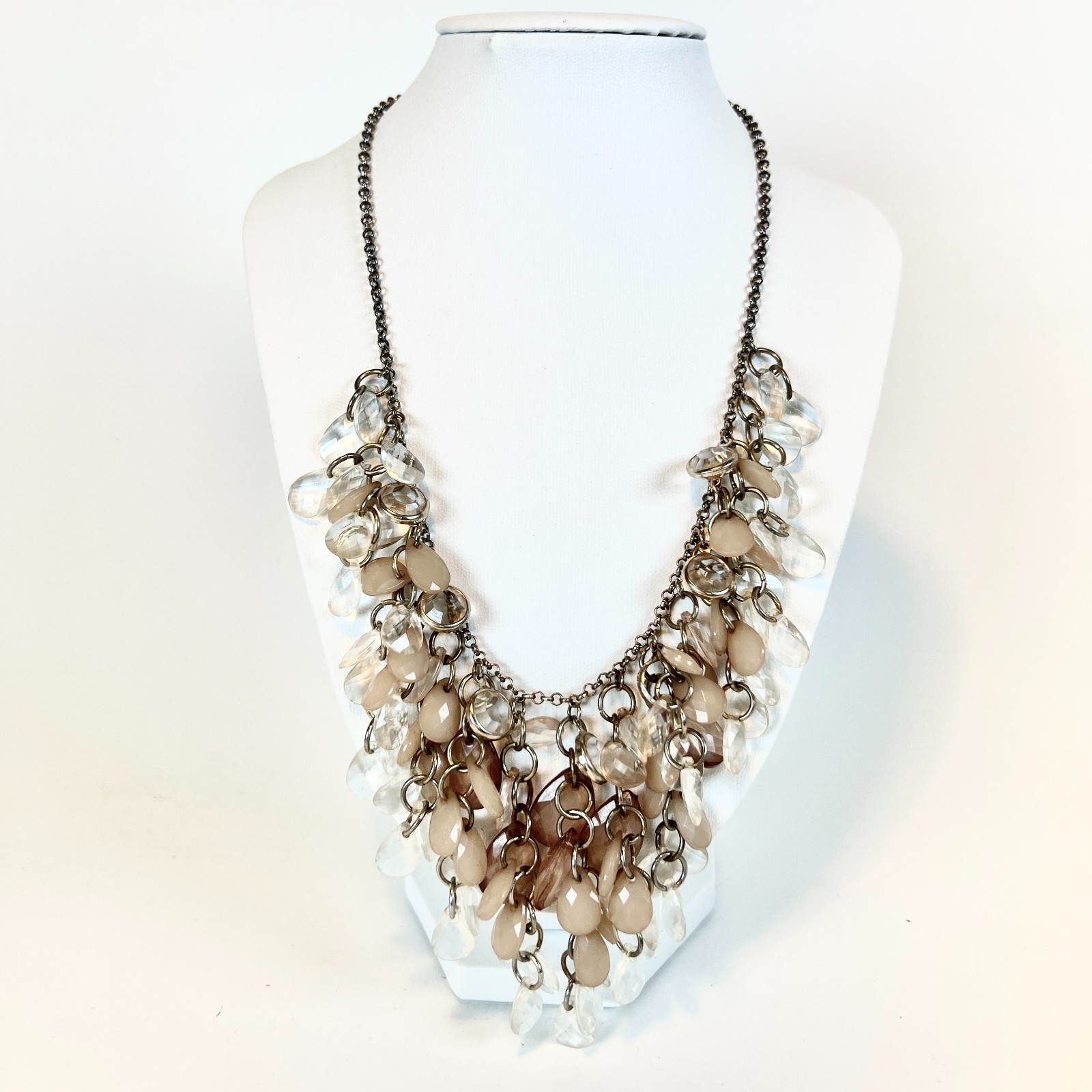 Pretty Lightweight Plastic Faceted Teardrop Bezel Set Crystal Bib Necklace Pink