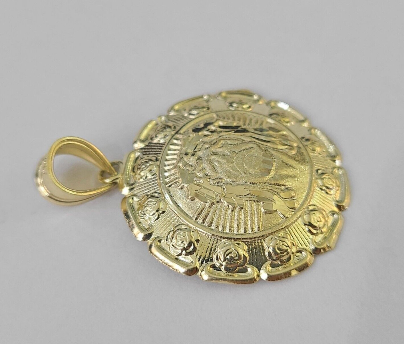 Real 10K Jesus Pendent Charm 10kt yellow Gold 1″