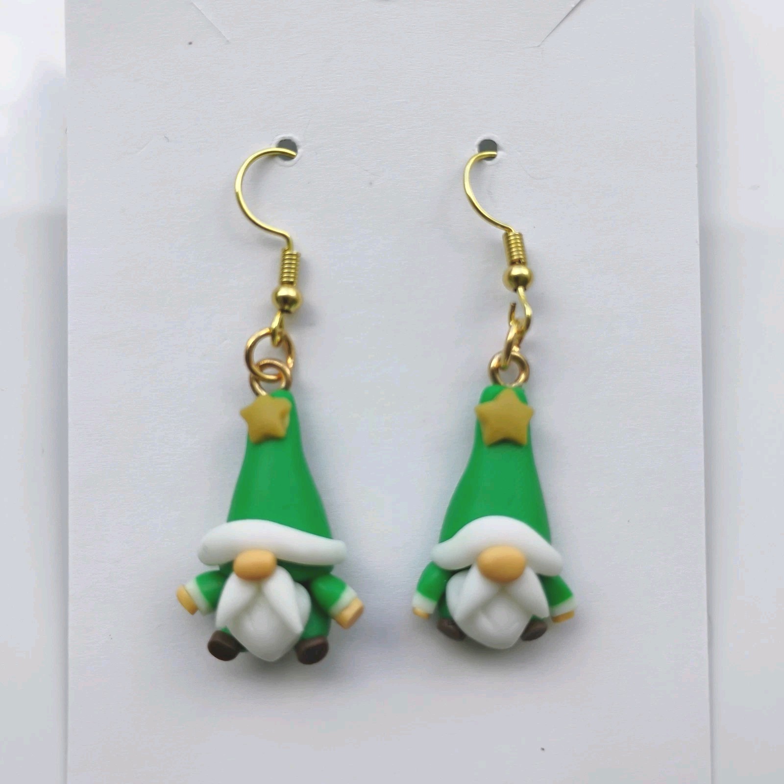 Dangle Earrings Holiday Christmas Gnome Clay 18k Gold Plated Fishhooks New!