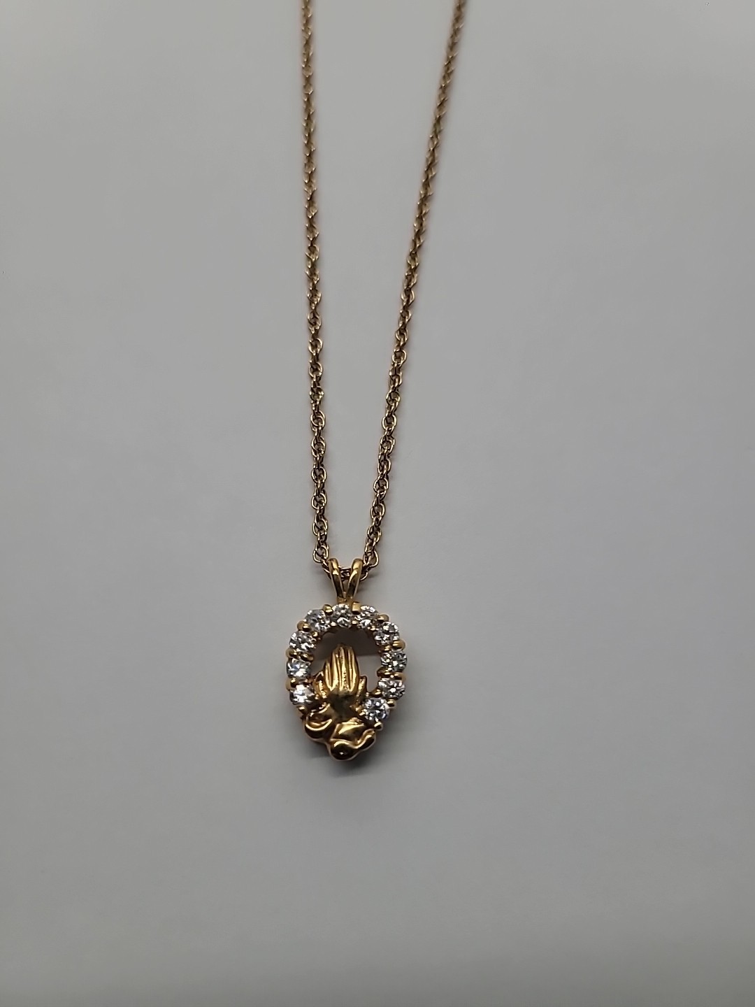 Vintage Gold Tone Rhinestone Praying Hands Pendant Necklace Religious Jewelry