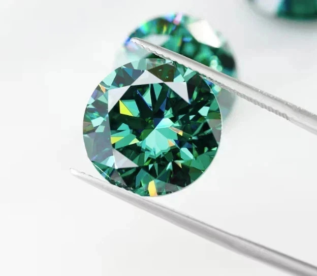 4 Ct Natural Green Diamond Round Cut VVS1 D Grade GDGL Certified