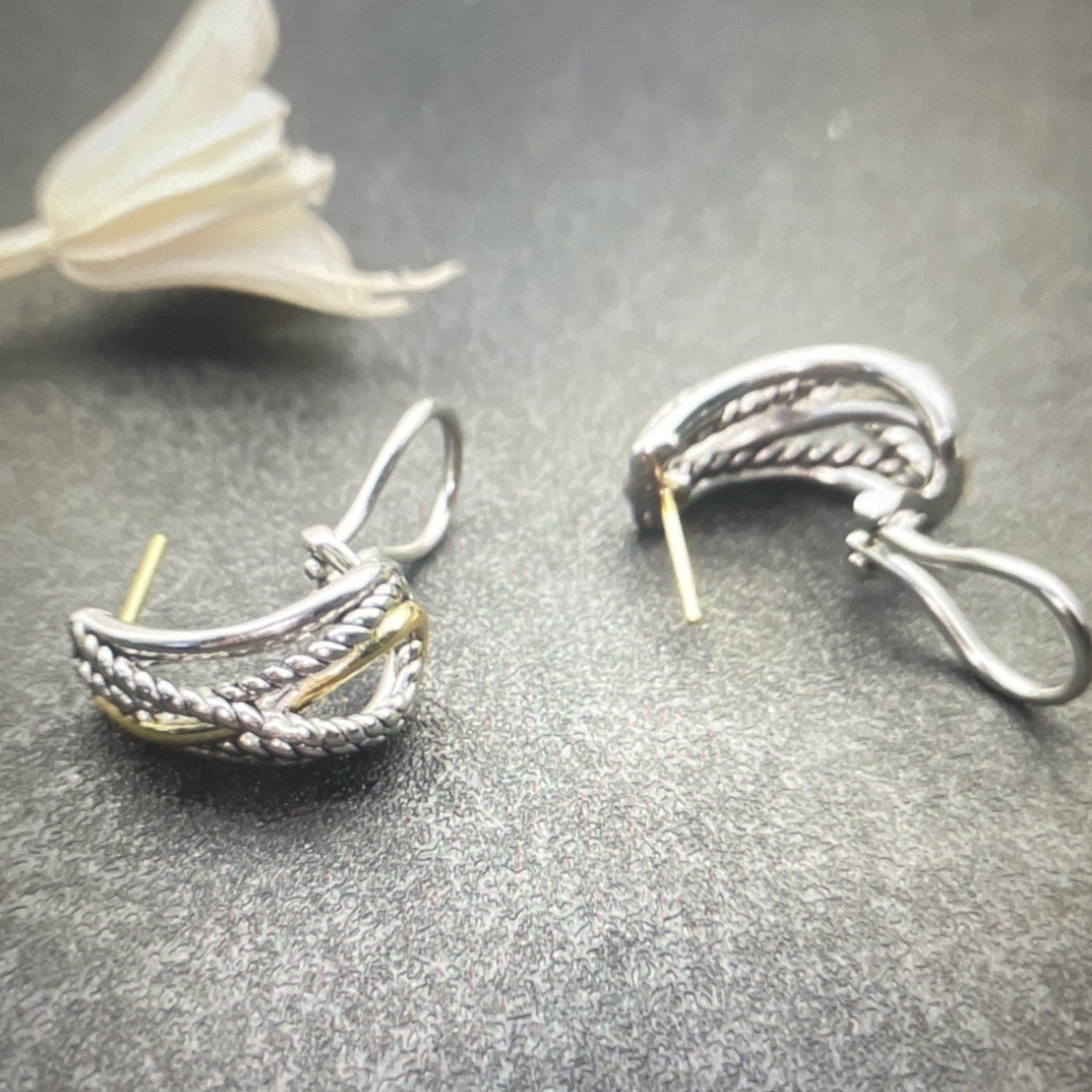 DY Intertwined Cable Hoop Earrings 925 Silver 18K Gold TwoTone