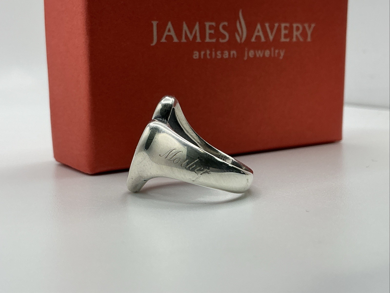 James Avery – A Mother’s Love Ring – Size 7 – Beautiful Mother Engraved