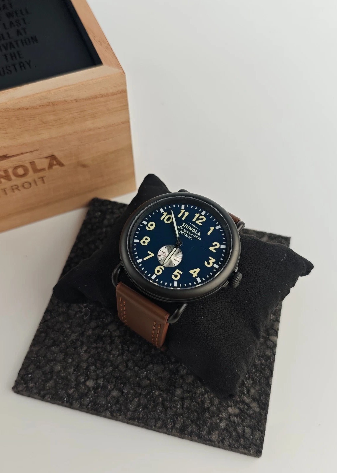 Shinola The Runwell Argonite 1069 Men’s 47mm Blue Dial Brown Strap Quartz Watch