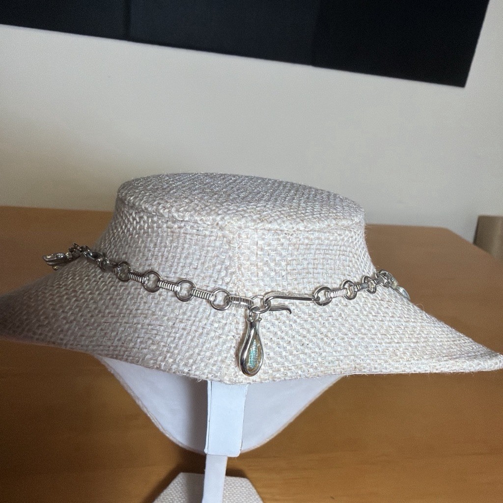 Vintage Coro Silver Tone Statement Leaf Link Chain Necklace 18” Hook Closure