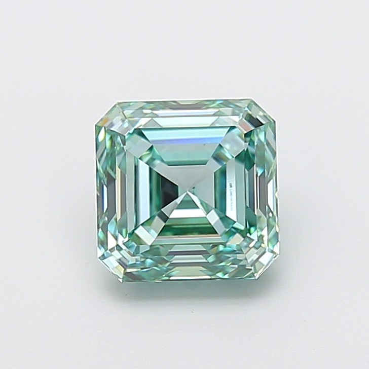 Loose Green Diamond 2.54 Ct Square Emerald Fancy Vivid VS1 IGI Certified EX EX
