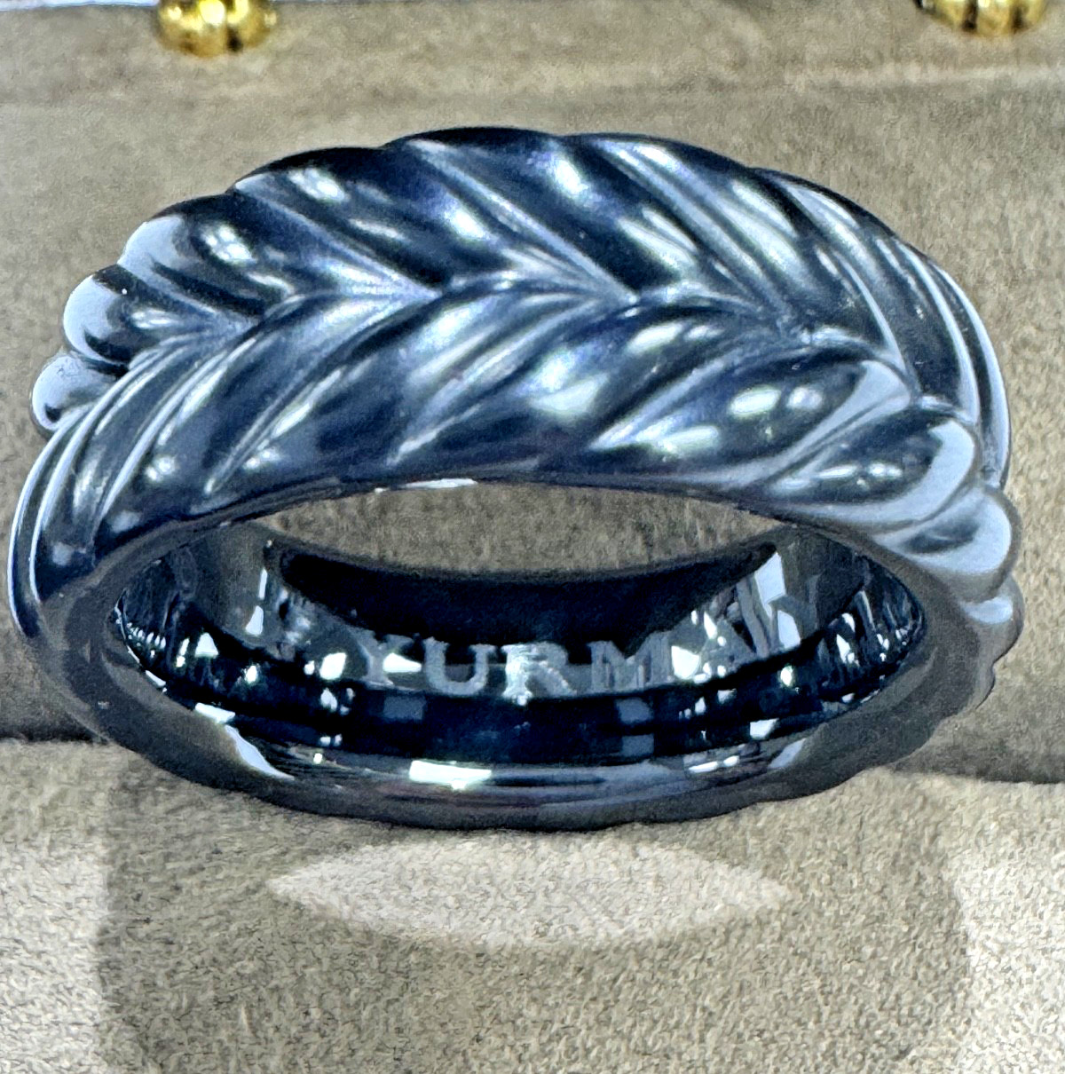 DAVID YURMAN Chevron Band Ring Black Titanium 9MM Size 10