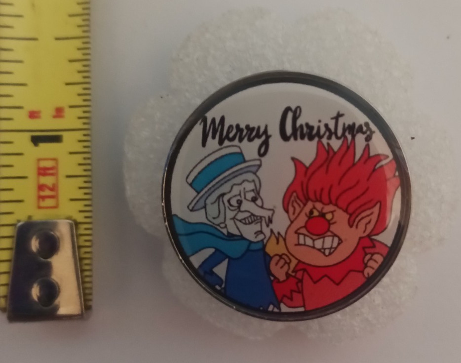 HOT MISER AND COLD MISER-A YEAR WITHOUT A SANTA CLAUSE-1974 DEBUT-ENAMEL PIN