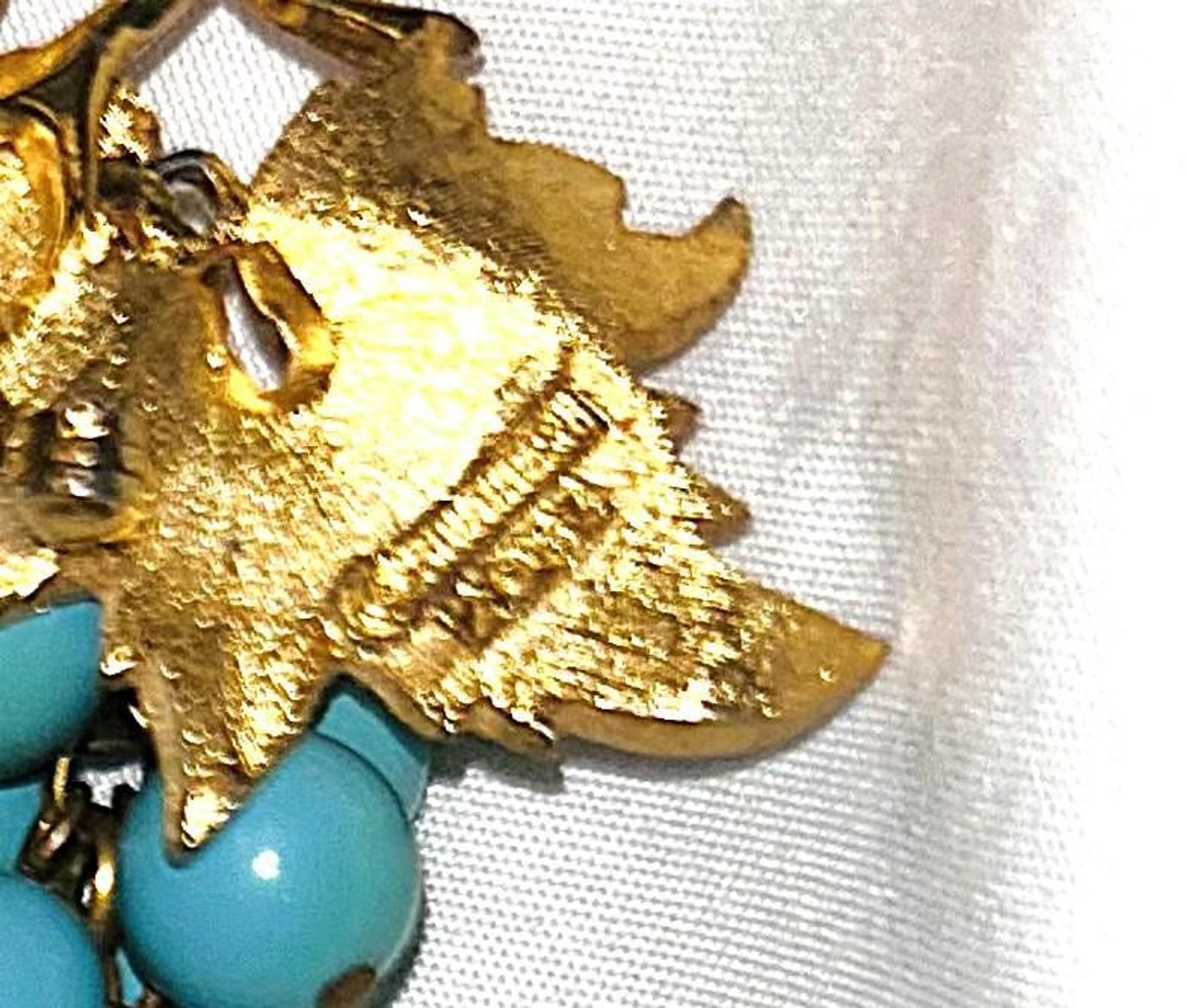 Estate Marcel Boucher Gold‑Tone “2083” Turquoise Color Grape Cluster Brooch – Mi