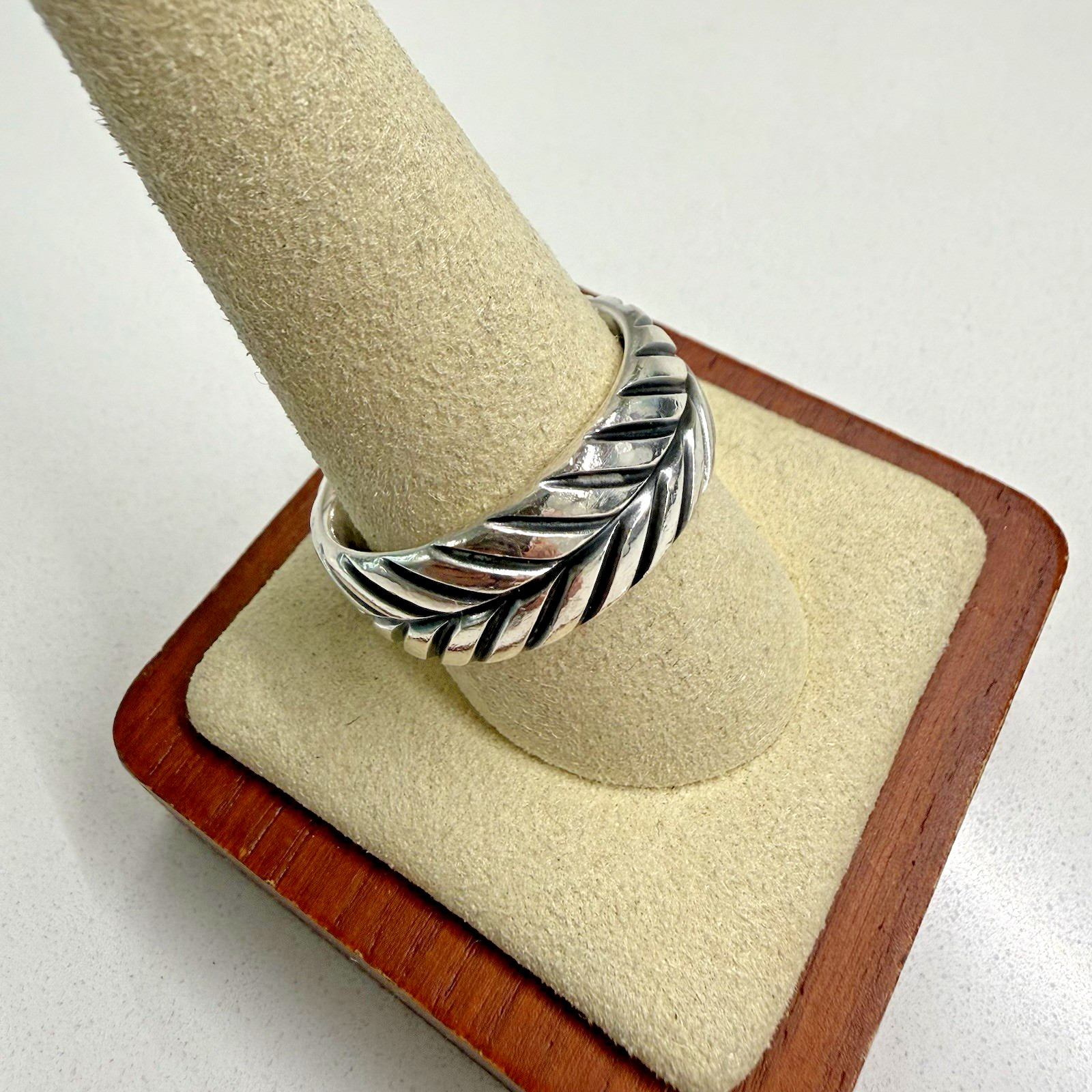 DAVID YURMAN Sterling Silver Chevron Band Ring