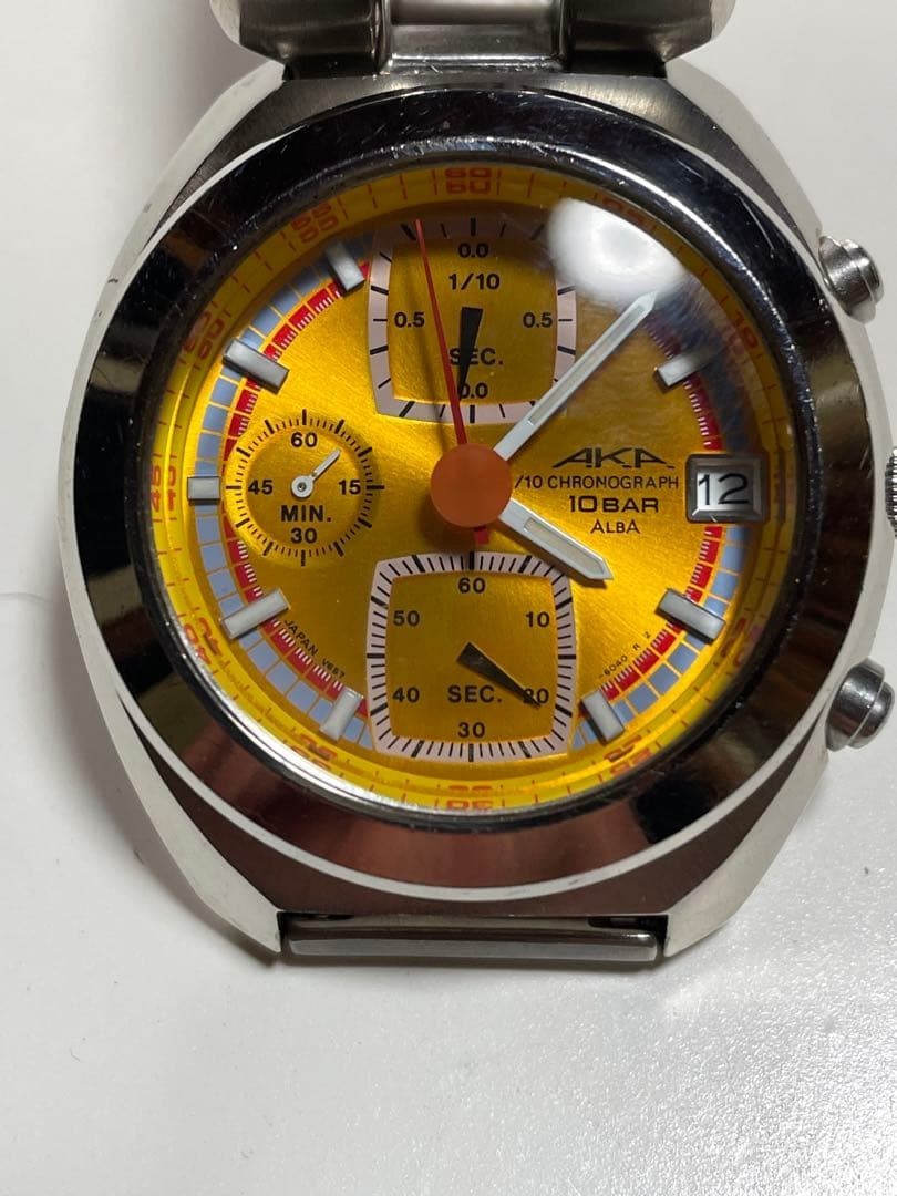 SEIKO ALBA AKA 10BAR Chronograph Working Confirmed 1/10-Second Yellow Quartz
