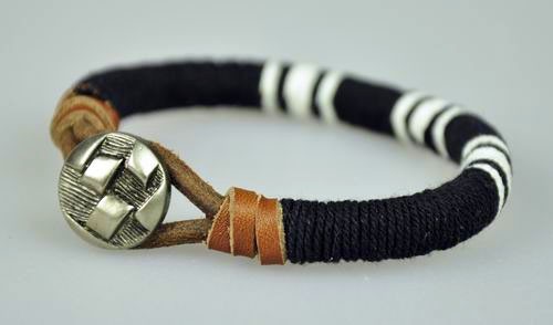 Classic Surfer Cotton Wrap Leather Leather Wristband Bracelet Cuff Black & White