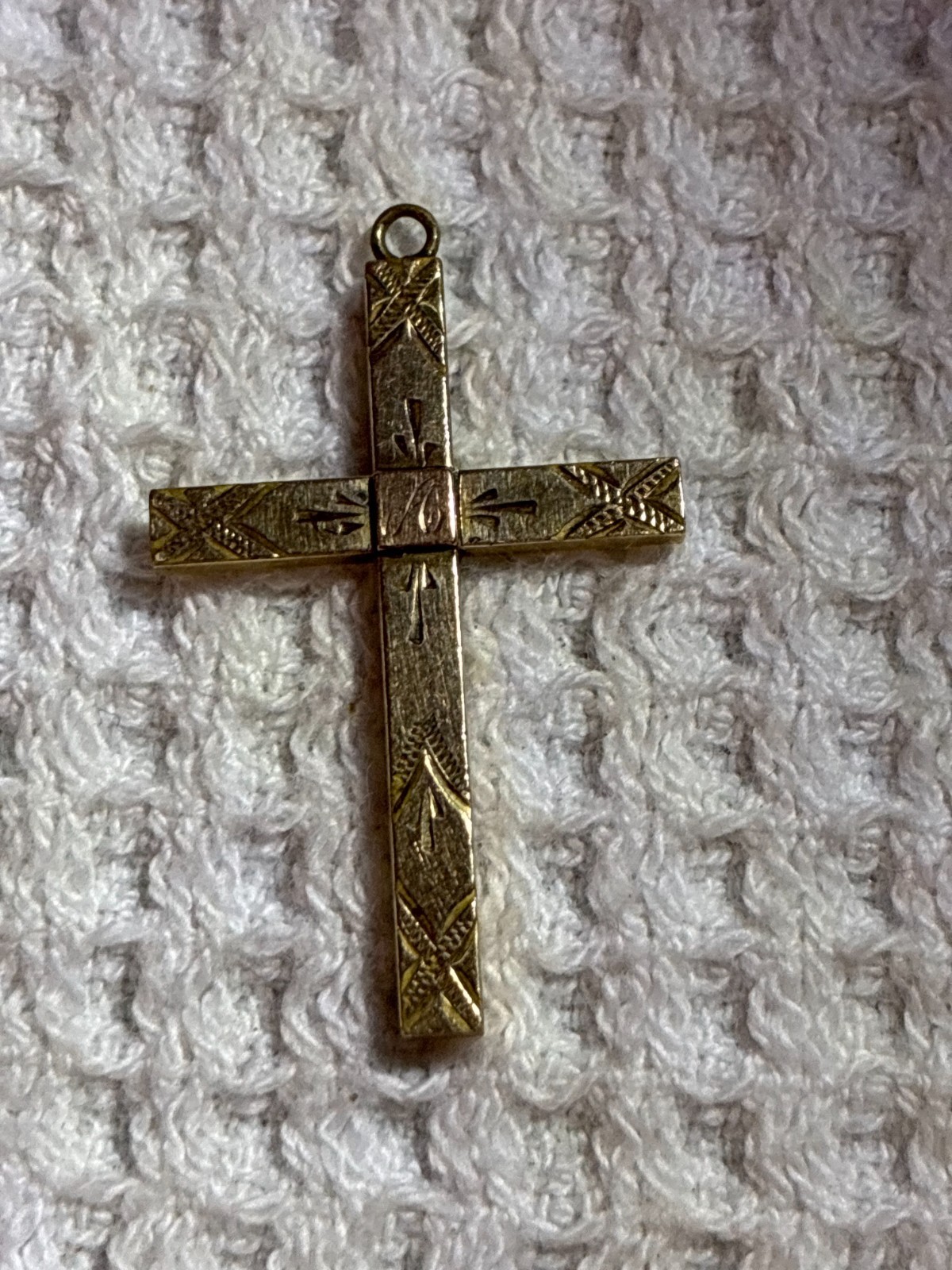 Vintage 1940s-50s Cross Pendant. Hand-etched arrows & Monogrammed “A