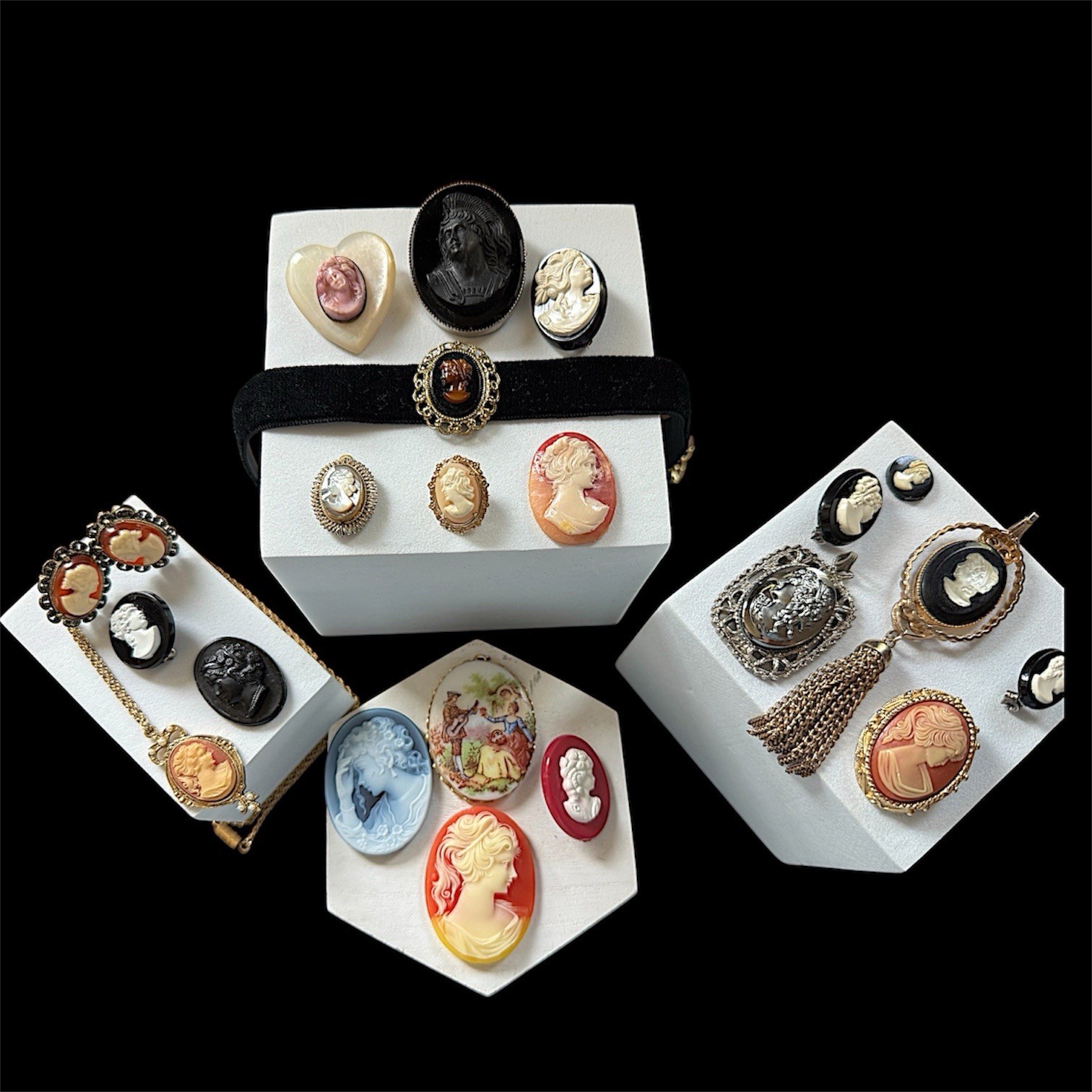 Vtg To Now Costume Jewelry Lot Cameos 21 Pieces Some Signed Carved Shell Germany