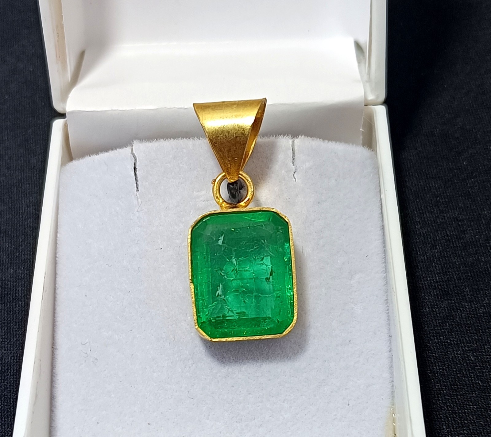 19.70 Ct Certified Natural Green Emerald Pendant In Gold Plated – Flawless Gem