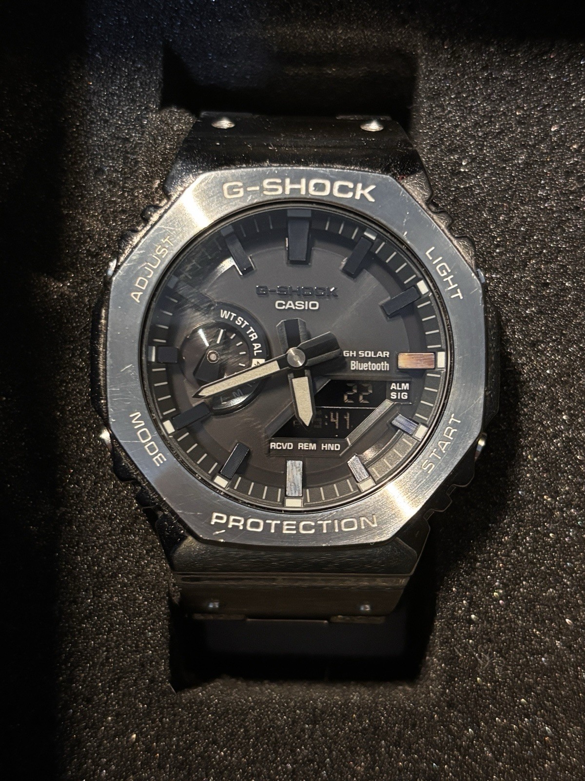 Casio G-SHOCK Bluetooth Tough Solar Analogue/Digital GMB2100D-1A Full Metal