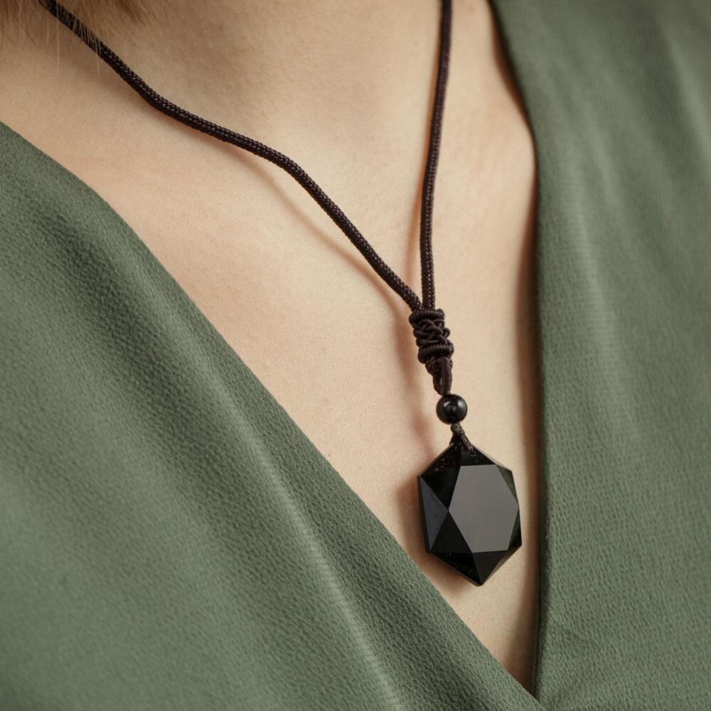 Black Obsidian Hexagonal Amulet Healing Protection Reiki Point Pendant Necklace