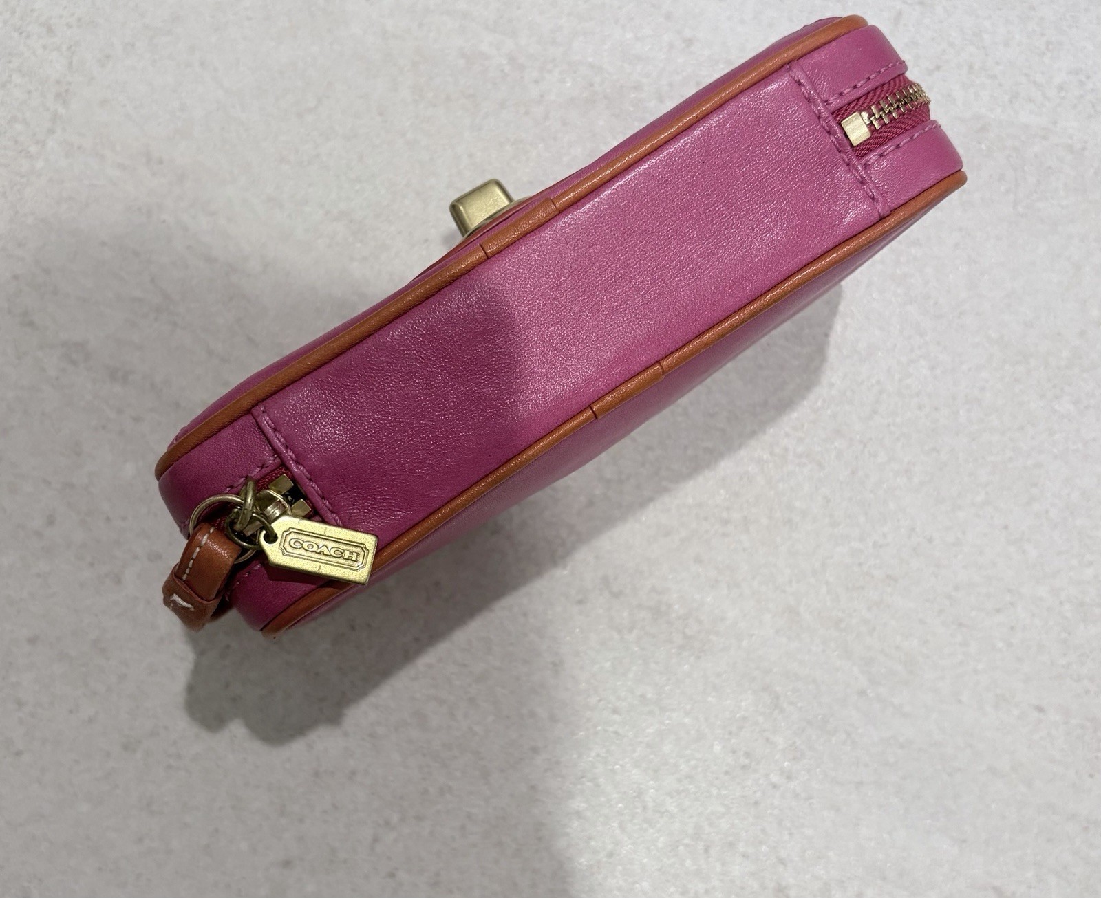 Authentic Coach Pink Leather Jewelry Travel Case – Excellent Condition