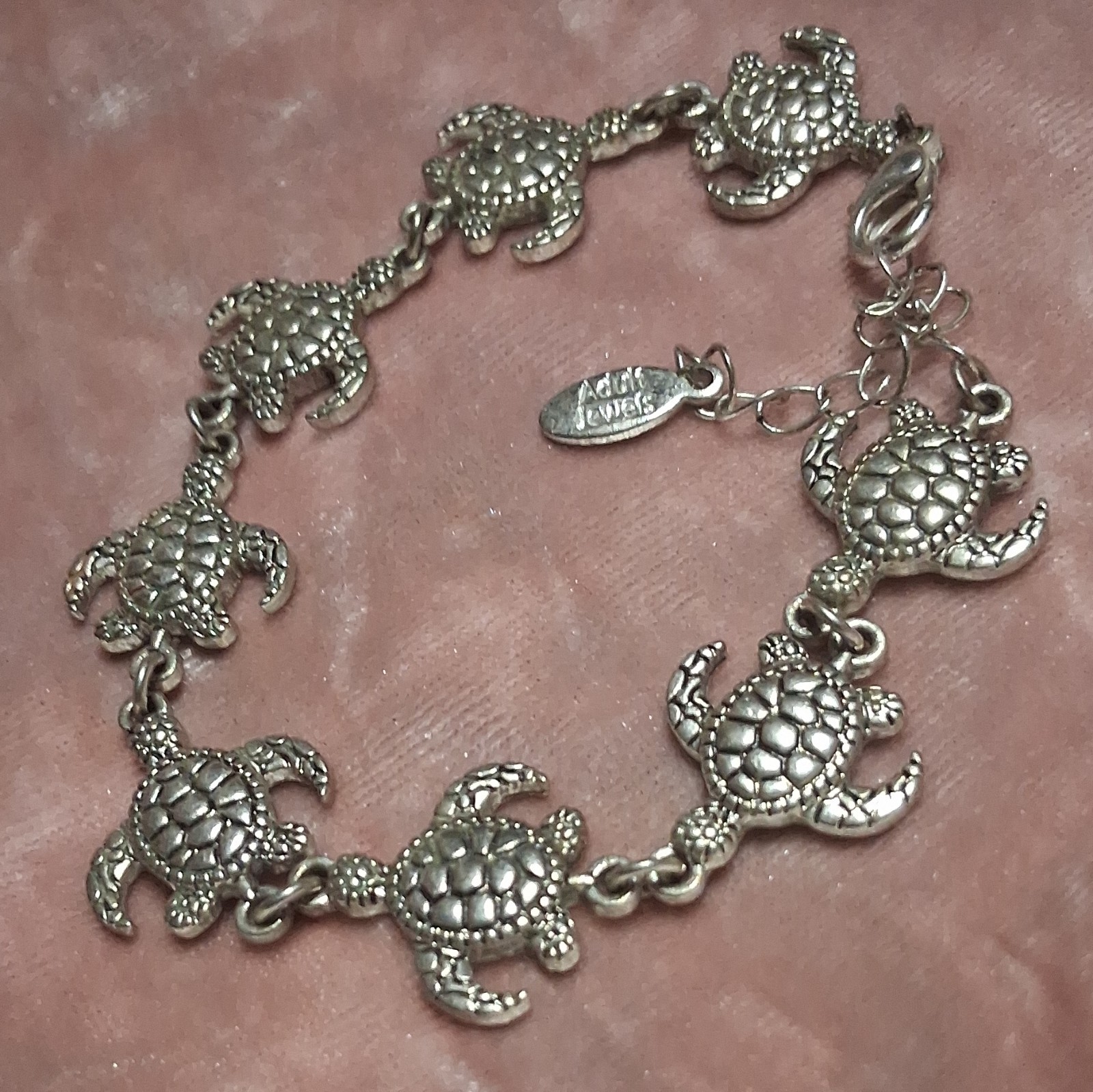 Adult Jewels Silver Turtle Dangle Charm Round Link Bracelet Lobster Signed
