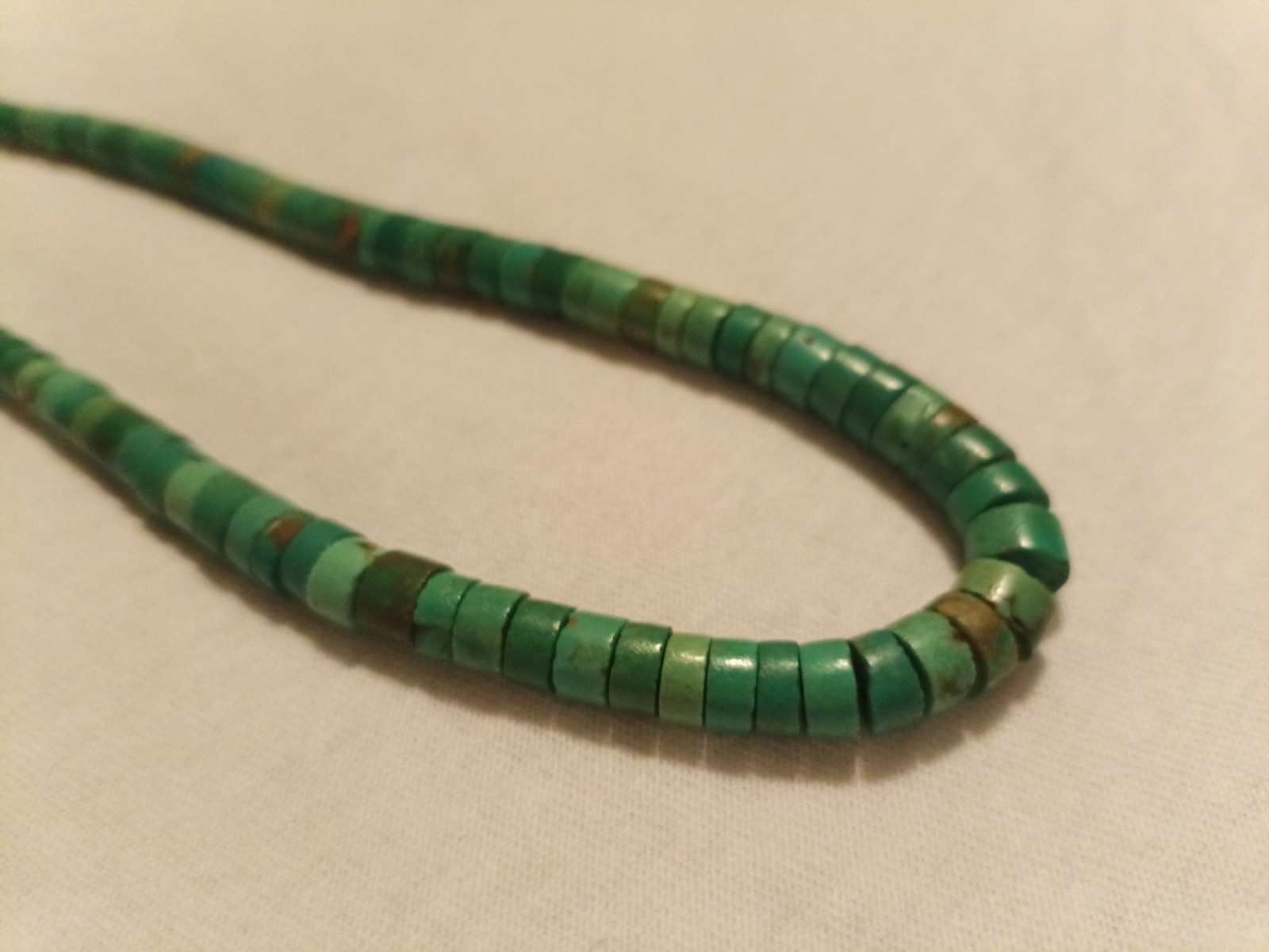 Vintage Native American Turquoise Heishi 20” Necklace